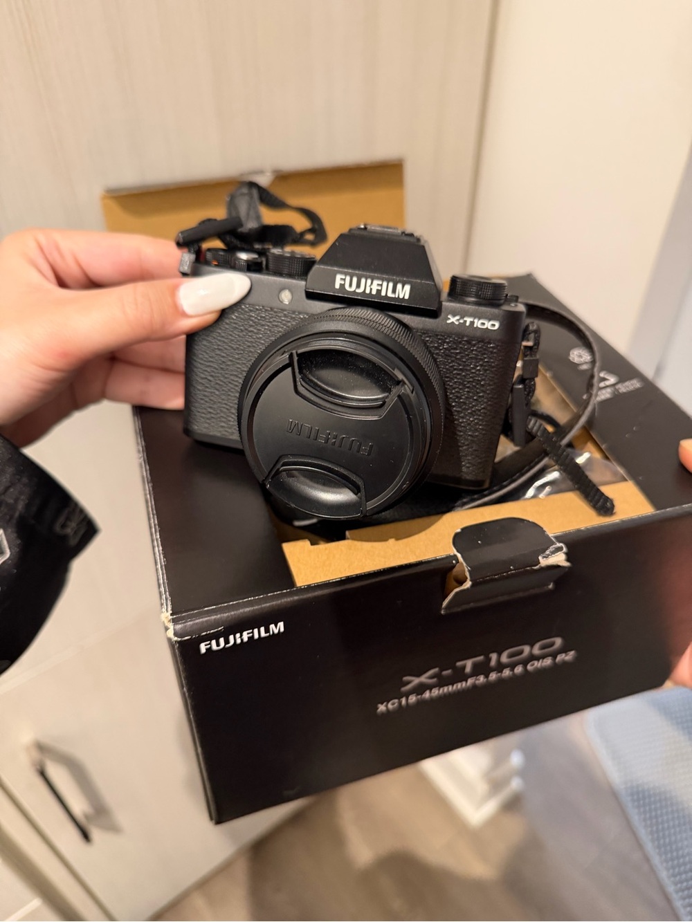 Fujifilm X-T100 Camera — Black